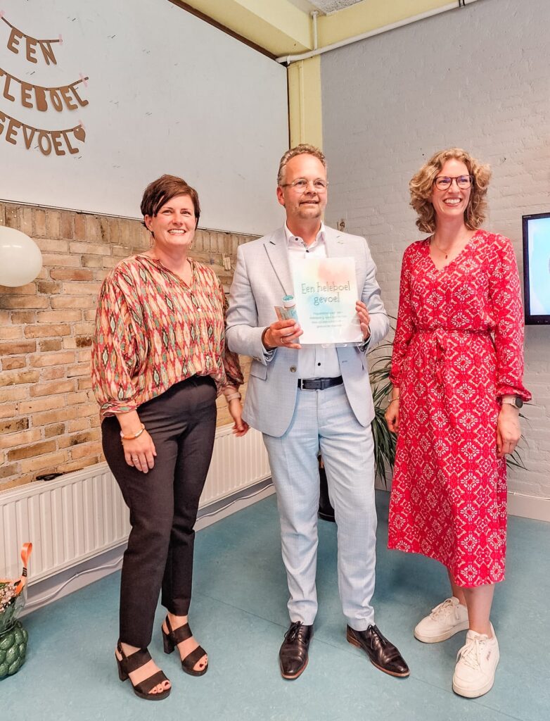 Een heleboel gevoel Katwijk Stefanie Veld Janine van der Bent  wethouder Jacco Knape 